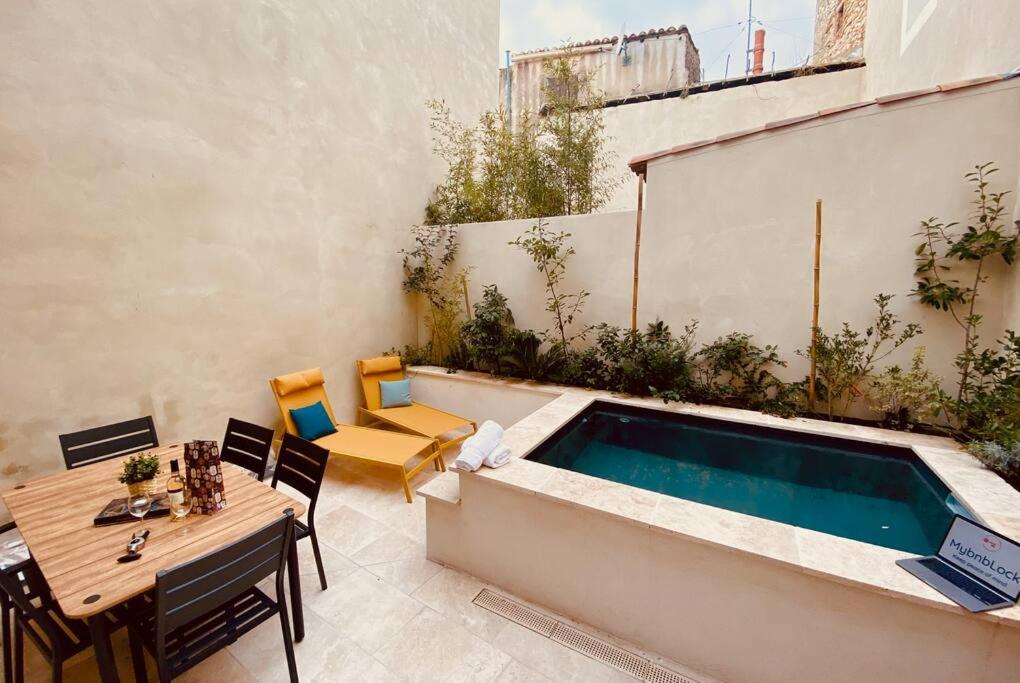 הוילה נים Terra Nostra - Townhouse - Swimming Pool מראה חיצוני תמונה
